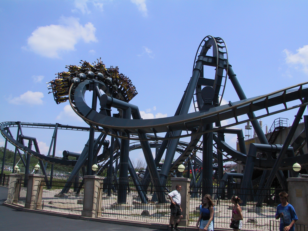 Six Flags St. Louis: The Boss, Mr. Freeze, Batman & More